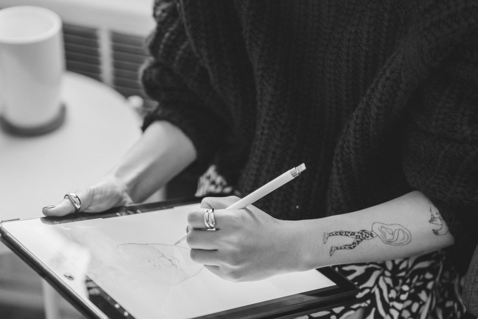 Kreative Kunstwerke und Zeichnungen aus unseren Kursen